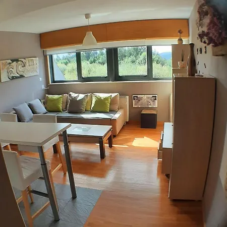 Cozy & Quiet Apartment.