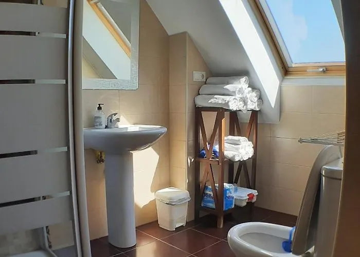 Cozy & Quiet Apartment.