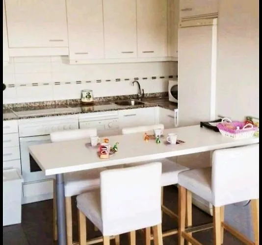 アパート Cozy & Quiet Apartment. *